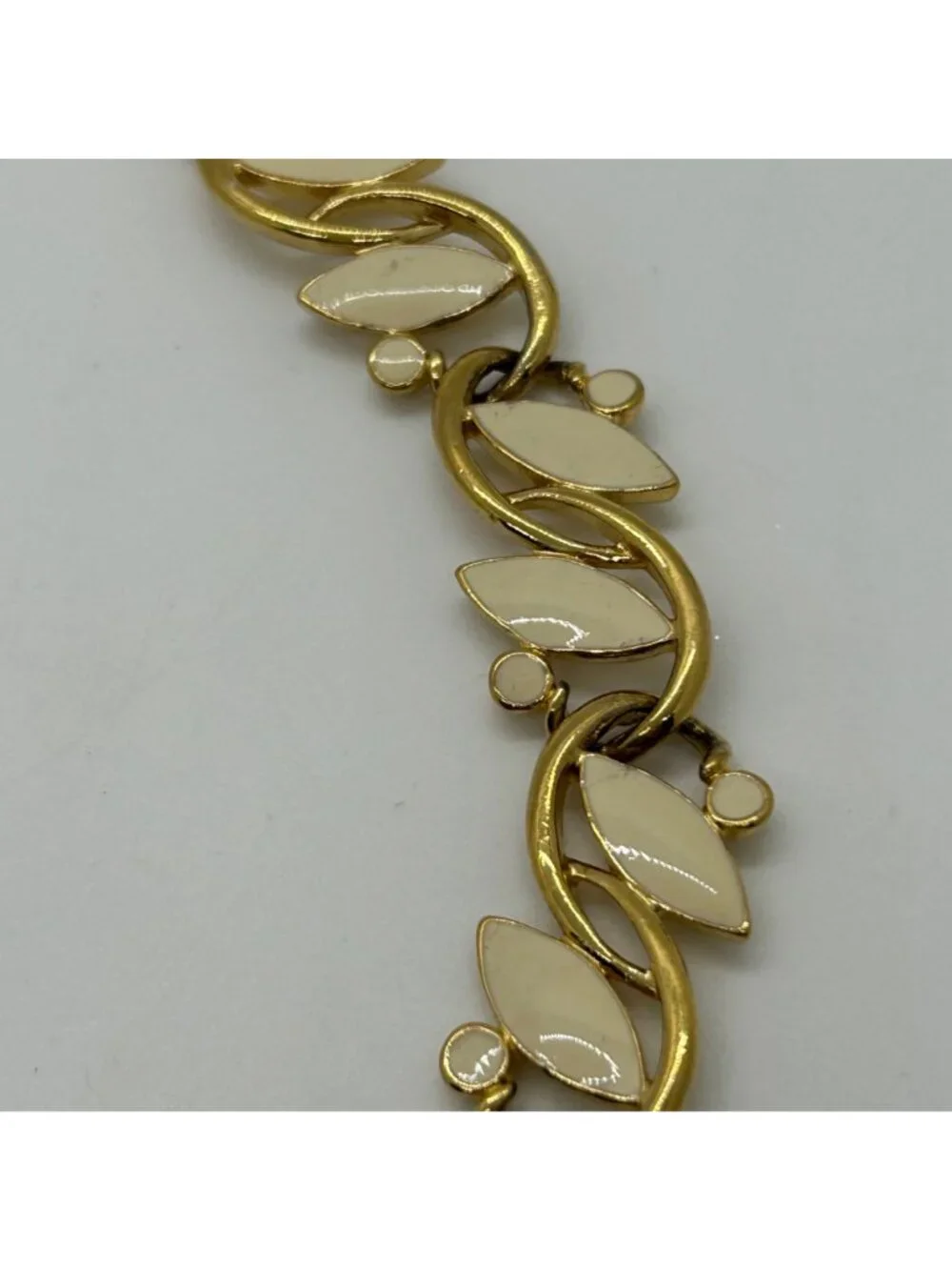Vintage Trifari Enamel Choker Necklace Gold Tone Leaf Cream 1980s Statement